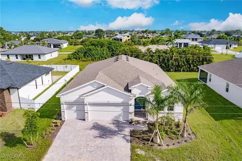 2901 SW 2nd Ln, Cape Coral, FL 33991