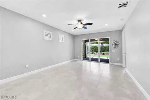 20041 Parrot Key Ct, Estero, FL 33928 photo 2
