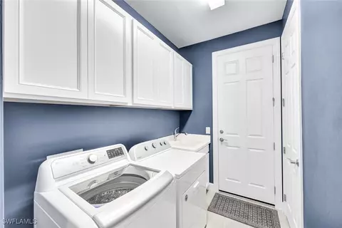 20041 Parrot Key Ct, Estero, FL 33928 photo 15
