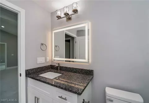 9028 N Largo Ct, Labelle, FL 33935 photo 18