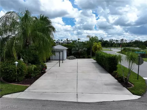 5583 Brightwood Dr, Fort Myers, FL 33905