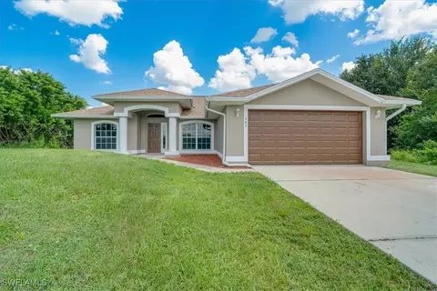 507 Carrillon Ave S, Lehigh Acres, FL 33974