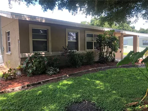 80 Vine St, North Fort Myers, FL 33917