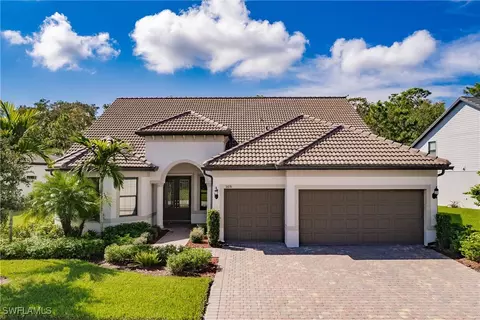 16076 Herons View Dr, Alva, FL 33920