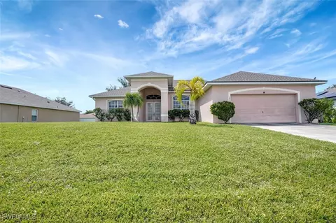 1718 SW 2nd Ave, Cape Coral, FL 33991