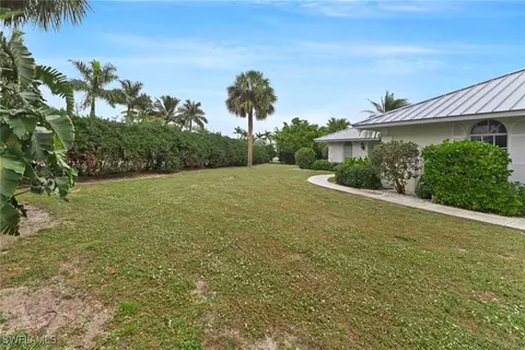 Exterior - 2221 Royal Ln, Naples, FL 34112 photo 9 of 12