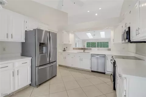 Kitchen - 2221 Royal Ln, Naples, FL 34112 photo 2 of 4