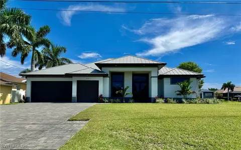 823 Old Burnt Store Rd N, Cape Coral, FL 33993