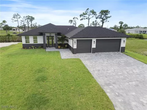 2904 NW 26th Ave, Cape Coral, FL 33993