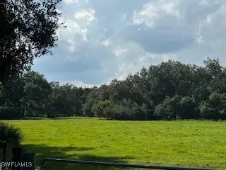1257 Red Barn Rd, Moore Haven, FL 33471