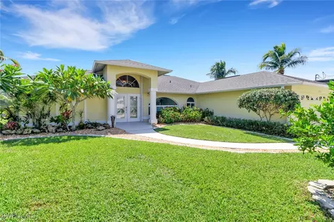 2830 SW 39th Ter, Cape Coral, FL 33914