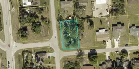4320 1st St SW, Lehigh Acres, FL 33976