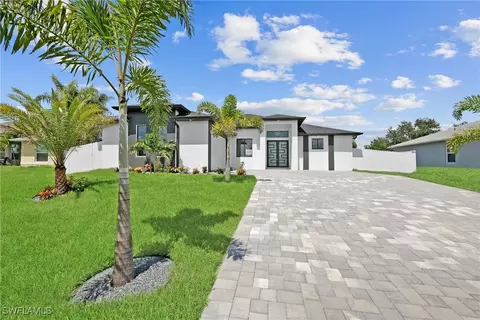 1203 SW 2nd St, Cape Coral, FL 33991