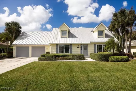 9671 Whitehall St, Naples, FL 34109