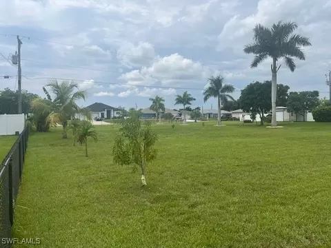 1418 NE 19th Ave, Cape Coral, FL 33909