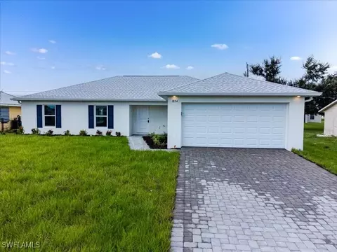 1824 NW 2nd Pl, Cape Coral, FL 33993
