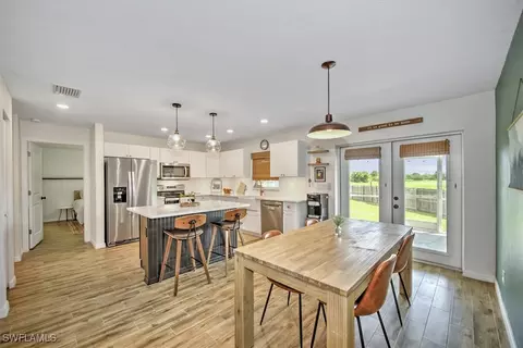 3104 E Iris Ct, Labelle, FL 33935 photo 6
