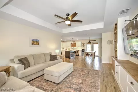 3104 E Iris Ct, Labelle, FL 33935 photo 4