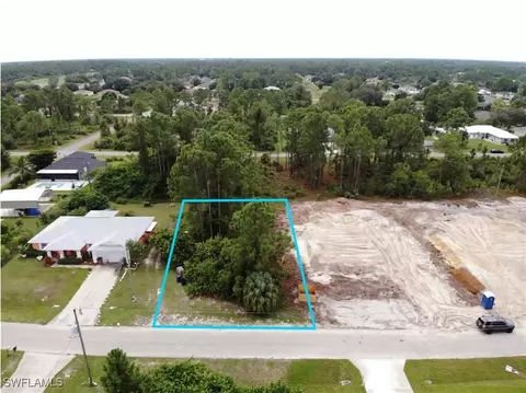 2605 45th St W, Lehigh Acres, FL 33971