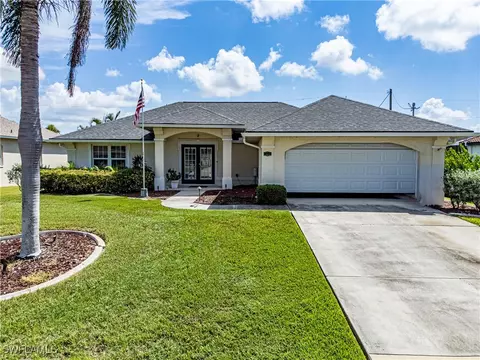 4909 Sands Blvd, Cape Coral, FL 33914