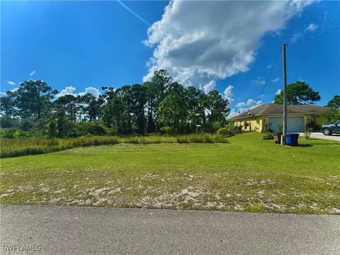 578 Eisenhower Blvd, Lehigh Acres, FL 33974