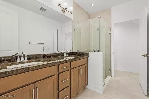 7498 Rockefeller Dr, Naples, FL 34119 photo 12