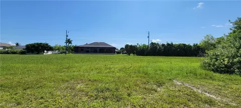 3316 Ceitus Pkwy, Cape Coral, FL 33991