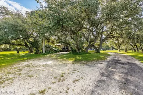 11211 Lazy Acres Ln, Fort Myers, FL 33905