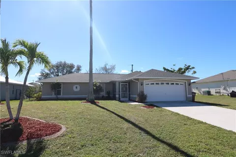 148 SW 30th Ter, Cape Coral, FL 33914