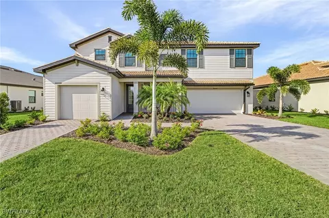 20642 Greenwich Pl, Estero, FL 33928
