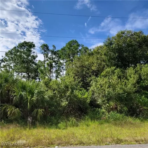 610 Charles Sise St E, Lehigh Acres, FL 33974