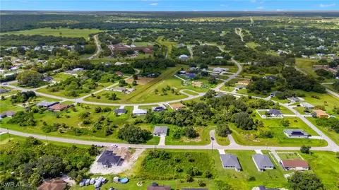 2012 Hercules Rd, Labelle, FL 33935