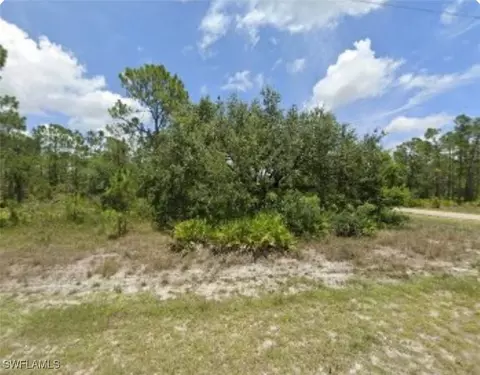 800 W 17th St, Lehigh Acres, FL 33972