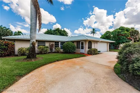 472 Palm River Blvd, Naples, FL 34110 photo 23