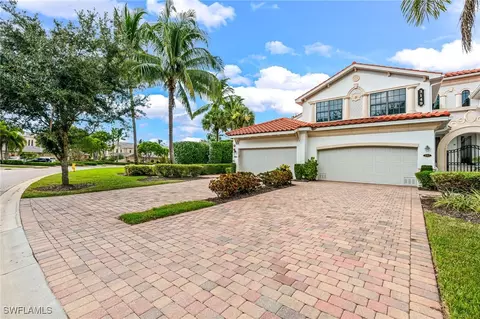 3149 Aviamar Cir #111, Naples, FL 34114