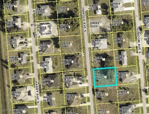 1123 Harold Ave S, Lehigh Acres, FL 33973