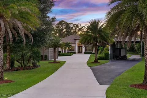 495 16th St SE, Naples, FL 34117 photo 2