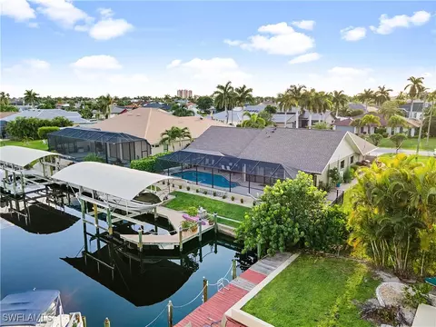 5207 SW 11th Pl, Cape Coral, FL 33914