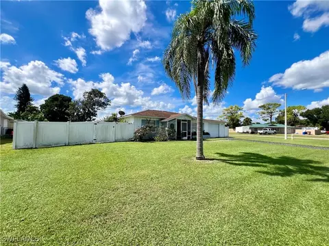 200 E 3rd St, Lehigh Acres, FL 33936 photo 9