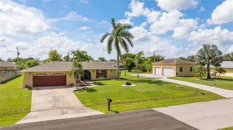 210 SE 17th Ter, Cape Coral, FL 33990