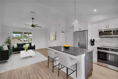 8485 Garden Rd, Fort Myers, FL 33967