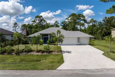 1019 Congress Ave, Lehigh Acres, FL 33972