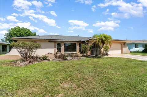1413 SE 44th St, Cape Coral, FL 33904