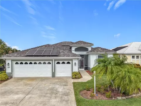 2121 Palo Duro Blvd, North Fort Myers, FL 33917