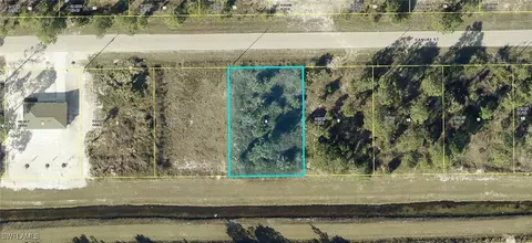 928 Danube St, Lehigh Acres, FL 33974