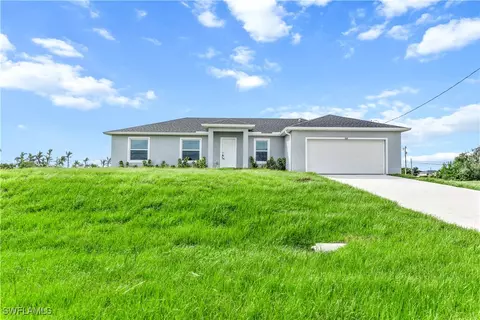 1012 NW 16th Ter, Cape Coral, FL 33993