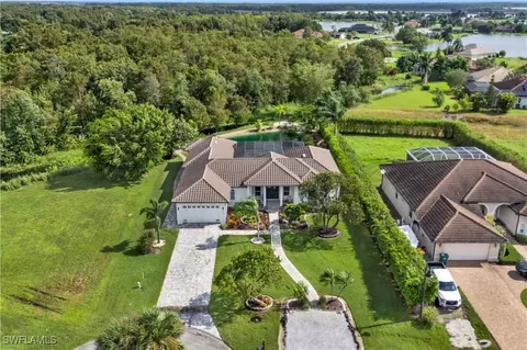 18157 Baywood Dr, Naples, FL 34114
