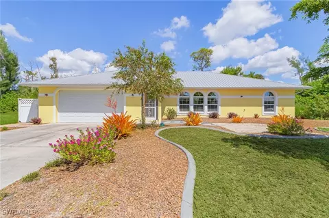 3526 Manatee Dr, Saint James City, FL 33956