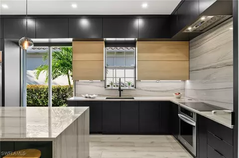 3007 Ellice Way, Naples, FL 34119