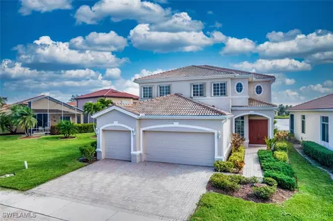 15569 Alton Dr, Fort Myers, FL 33908